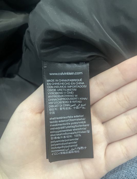 Оригинал куртка Calvin Klein