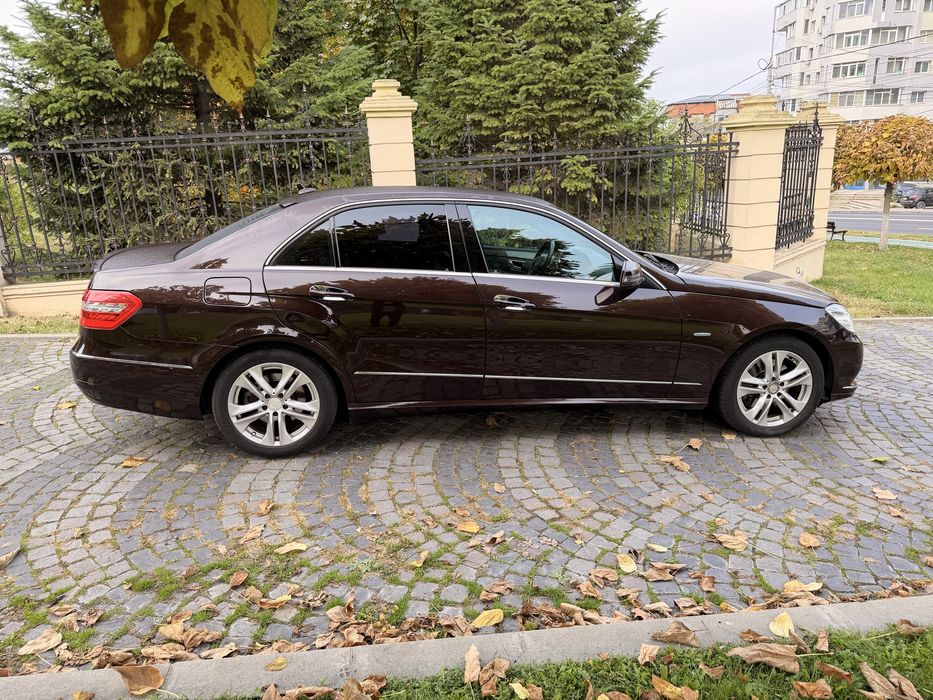 MERCEDES-BENZ E-Class 2012 — imagine 5
