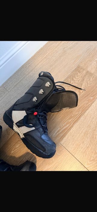 Boots nr 42 , folositi