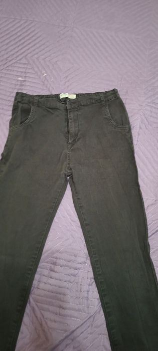 4 бр Панталони за момче размер 140/146 см.