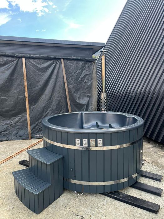 Ciubăr fibră soba interioara echipat complet