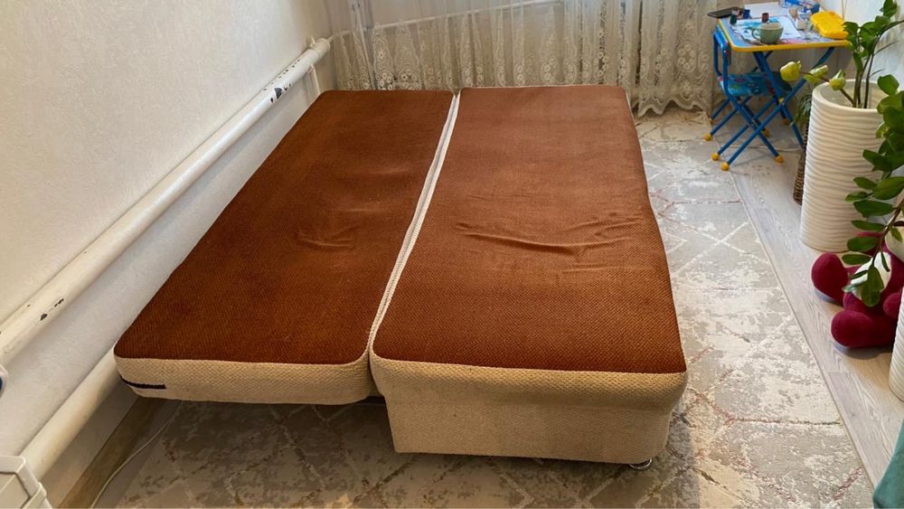 Срочно продам диван!!!