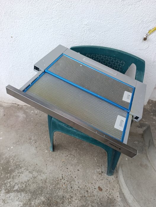 Hotă telescopică Pyramis 400 Ron