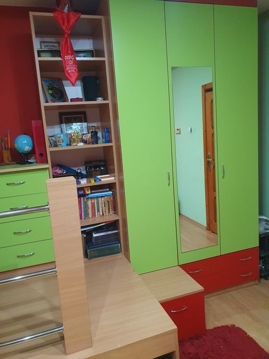 Mobila dormitor adolescenți