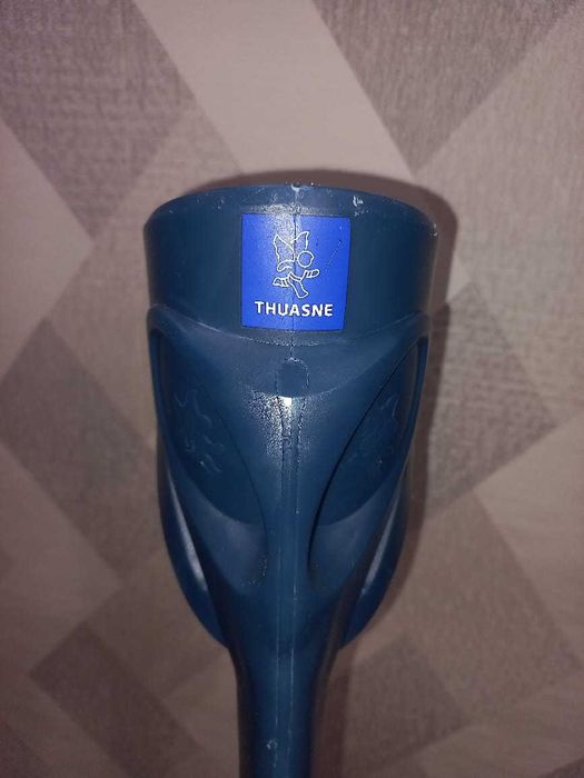 Продам костыль подлокотный