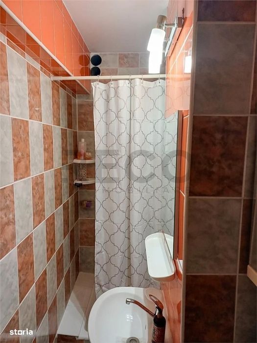 RECO Apartament 4 camere, zona Calea Aradului, parter din 4