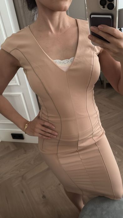 Офисные платья в отличном состоянии