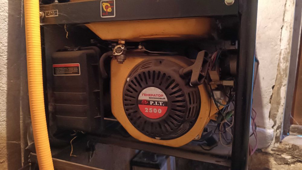Генератор бензиновый  P.I.T.  2.0 - 2.3 кВт