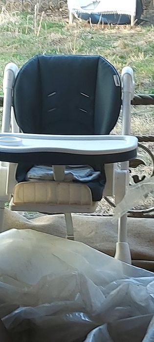 Детски столик буу