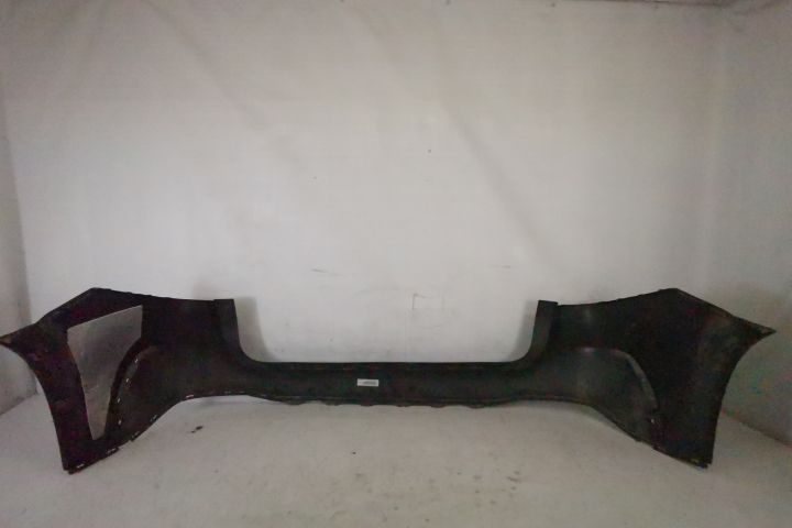 Задна броня със сензори и без престилка, оригинална, в добро състояние