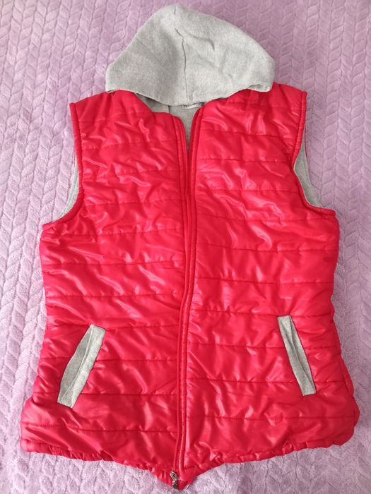Vestă fetite călduroasă
