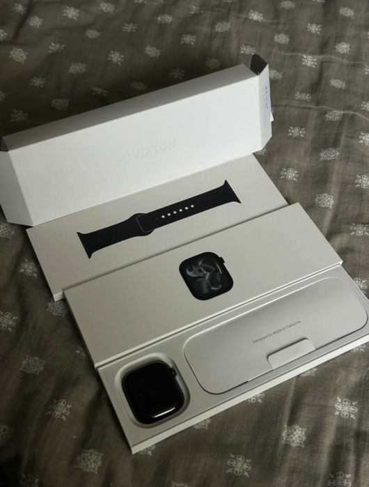 Apple Watch Series 11 2025