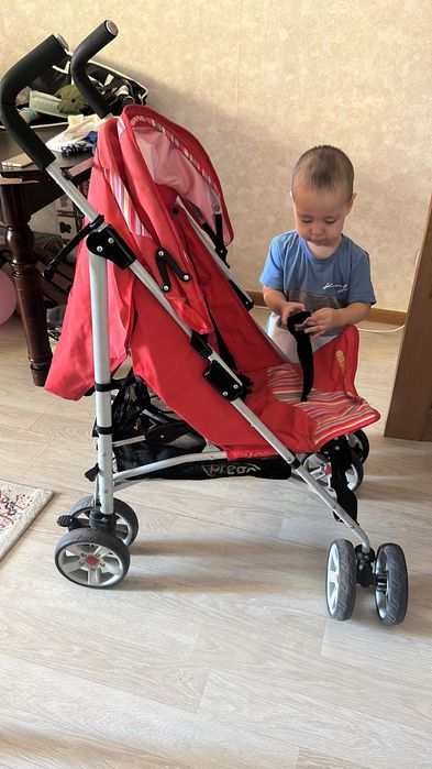 Продам прогулочную коляску