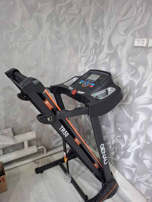 Продаётся беговая дорожка