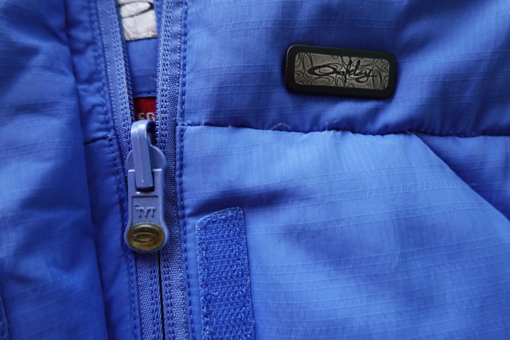 Oakley елек естествен пух