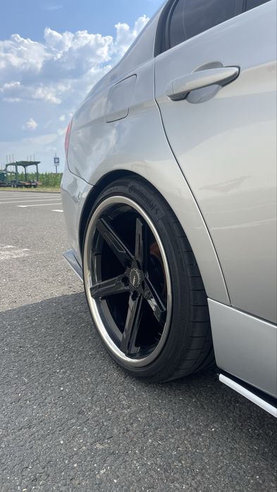 BMW 3 Series 2005 — imagine 3