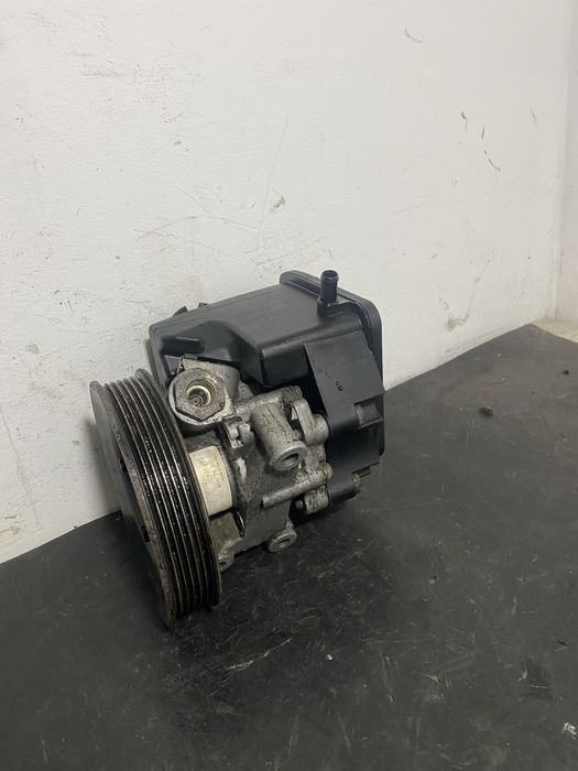 Pompa servo servodirectie Mercedes Sprinter 316CDI 2.2 CDI 2.7 CDI