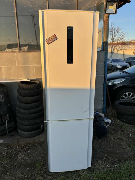 Хладилник панасоник