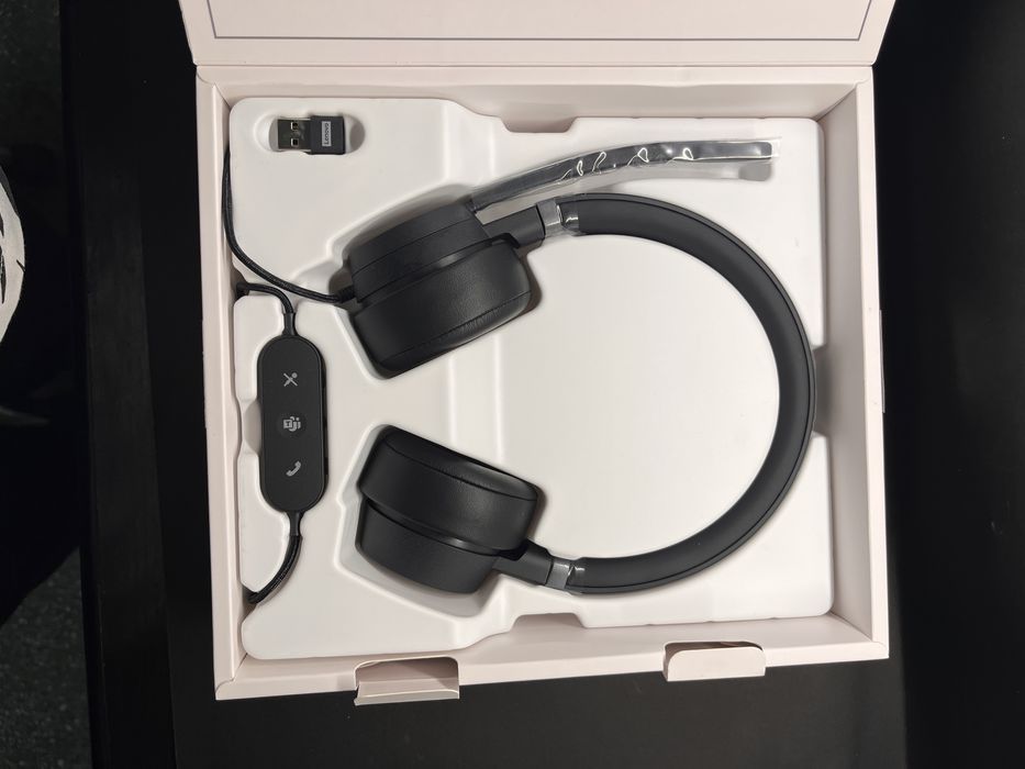 Casti Lenovo Noi