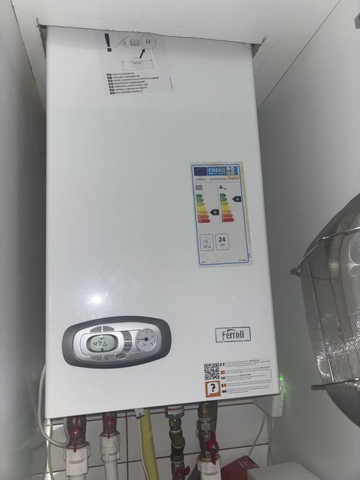 Centrala ferolii diva condens 24 kw (folosita 3 ani )