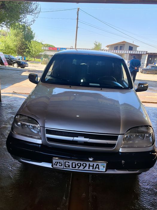 Shevralet niva ideal holatda!