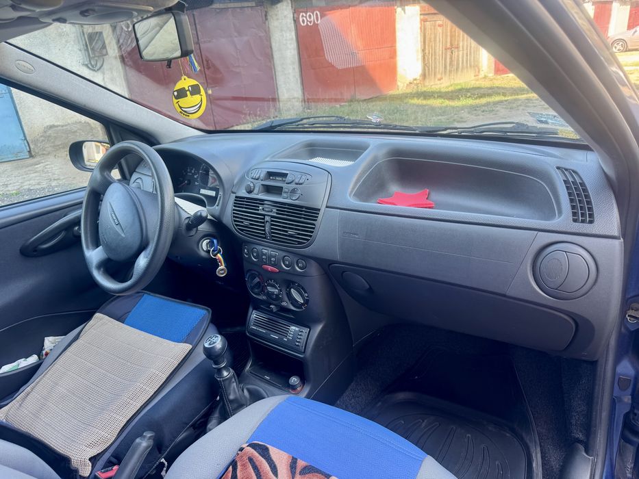 Fiat Punto 1.2 benzină