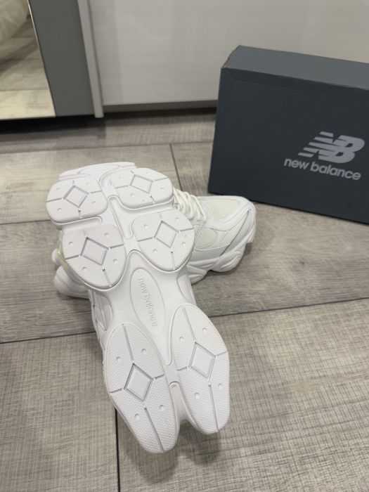 New Balance 9060 White 36