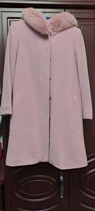 Продаётся кашмировое пальто Италия