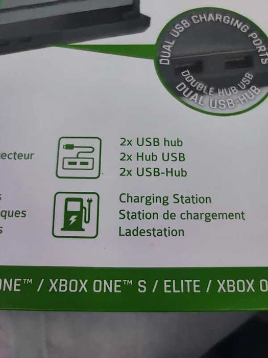 Snakebyte Charge Tower Pro Xbox One cu 2 acumulatori