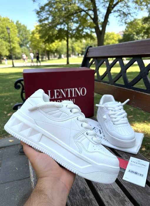 Adidasi Valentino Garavani Alb - Produs Full box Premium