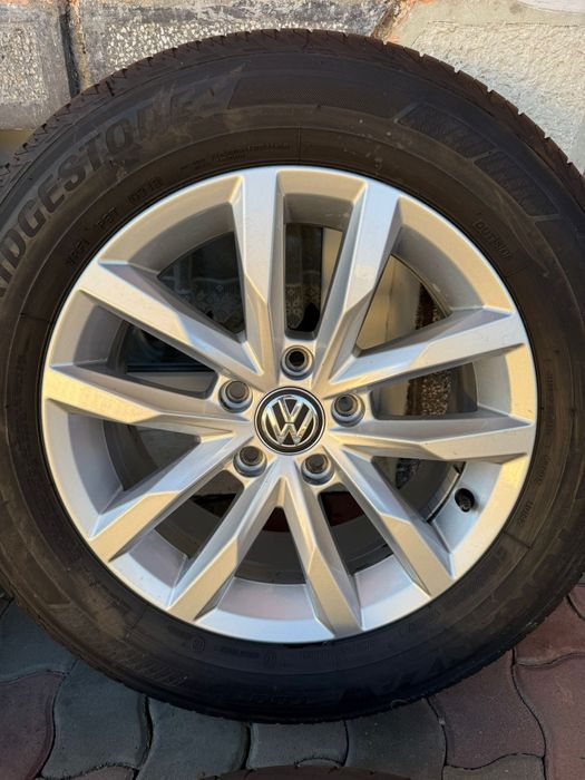 Jante de alumimiu originale VW Passat B8 R16 cu cauciucuri de vara