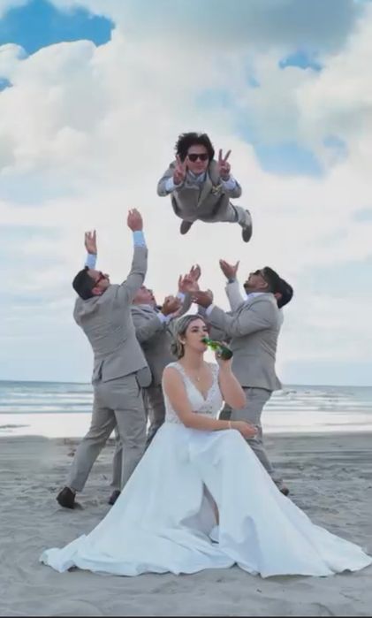 Gheata Carbonica Fum greu Artificii Reci Sparkulare Dj Poze Video