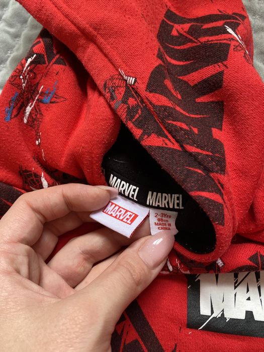 Lot hanorace 98 (3-4 ani)