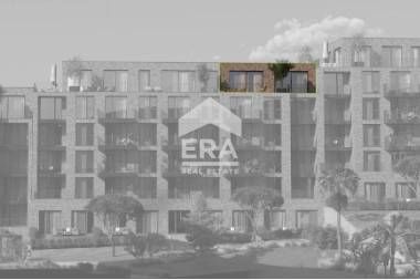 Продава се Четиристаен апартамент в к.к. Св.Св. Константин и Елена - 161 кв.м за 2546 €/кв.м - Снимка #2