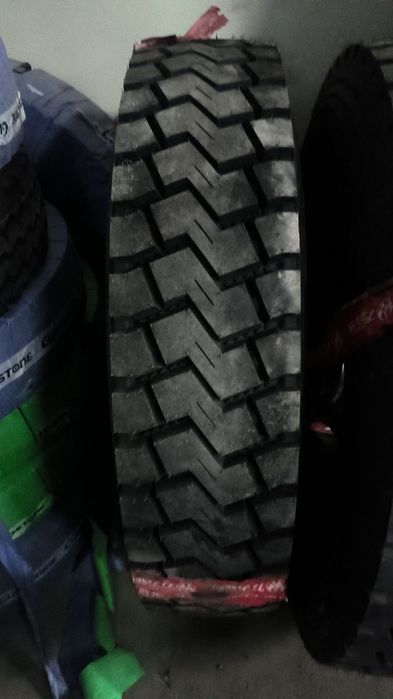 Автошина 12.00R24