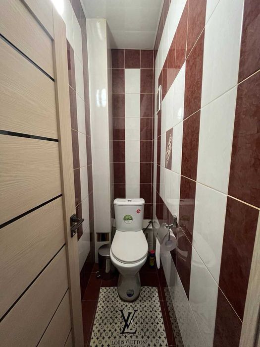 продаётся квартира 2/4/9 в Шайхонтахурском районе Самарканд Дарвоза ER