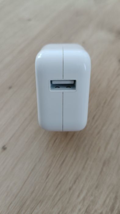 Încărcător de priză - Apple