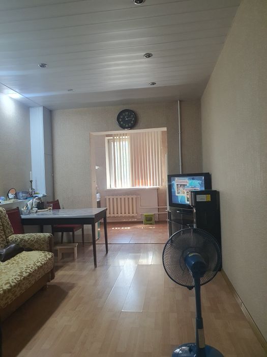 Продам квартиру Сергели 6 3 /3/9