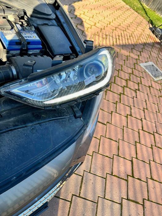 Far stanga Hyundai Elantra 2016-2018 second hand