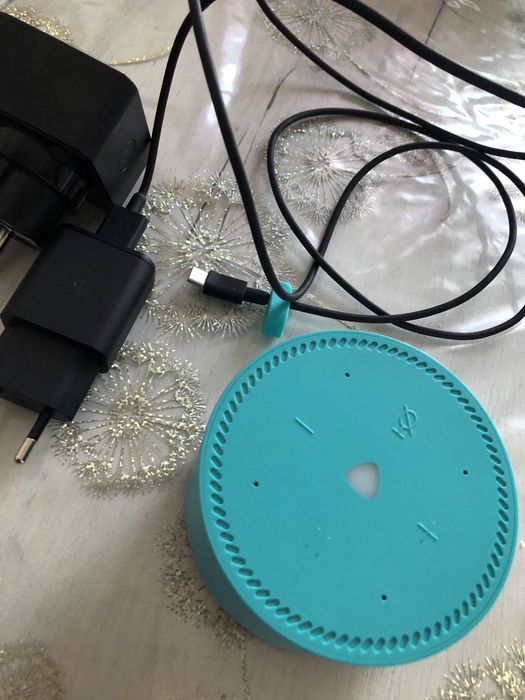 Алиса Яндекс Колонка