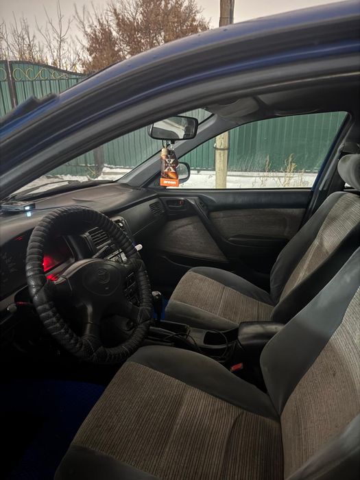 Продам Toyota Carina E 1992