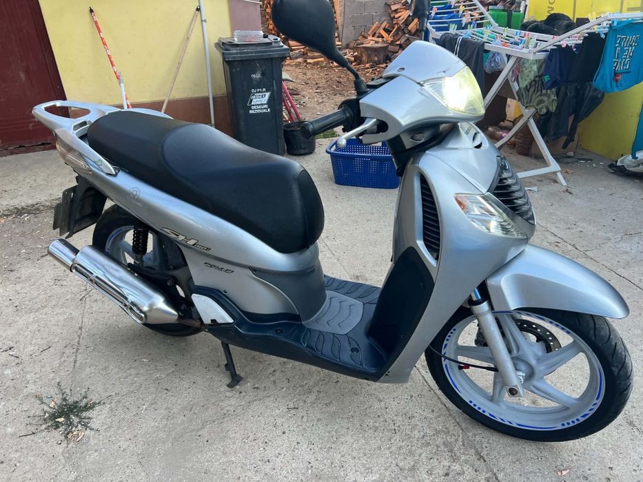 Honda sh150i 2007