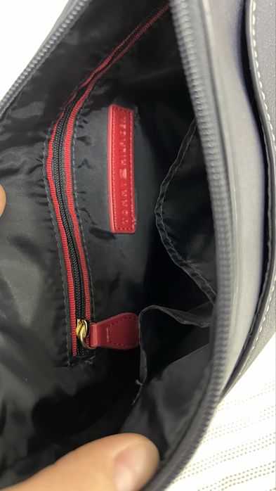 Срочно продам сумку от Tommi hilfiger