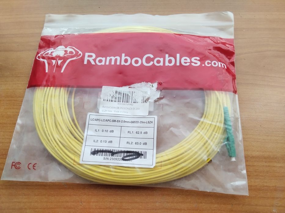 чисто нов 25метра оптичен кабел за оптичен интернет и оптичен рутер