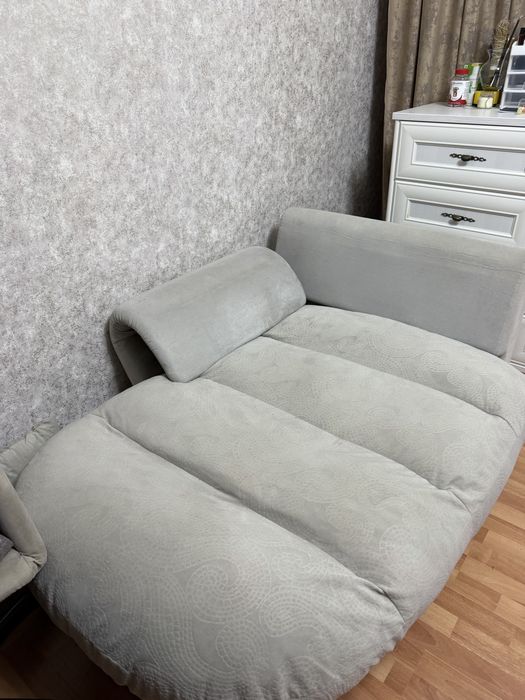 Продам угловой диван