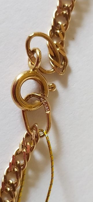 Продам золотую цепочку