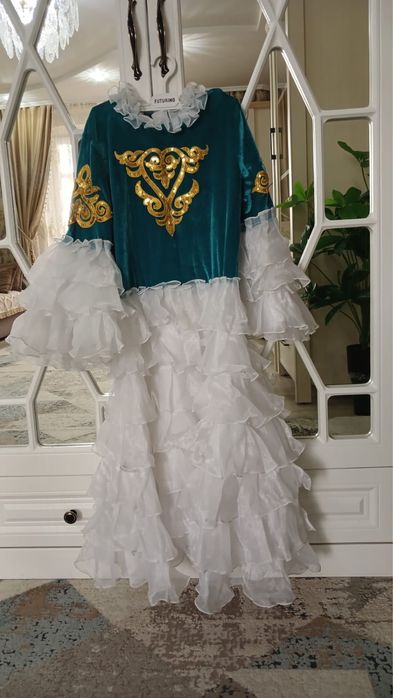 Национальное платье