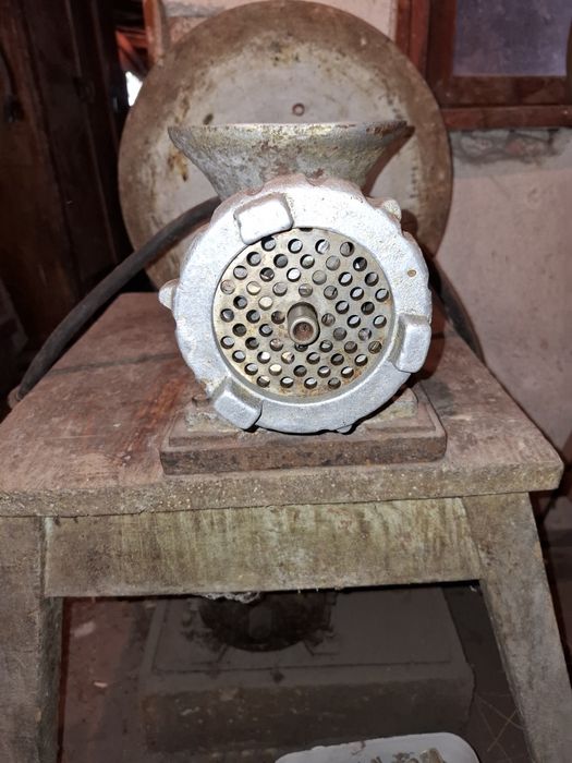 Машина за мелене на месо