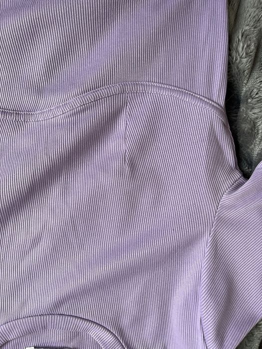 Лонгслив сиреневый