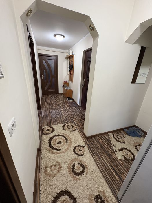 Vand apartament cu 3 camere(lidl fosta autogara)